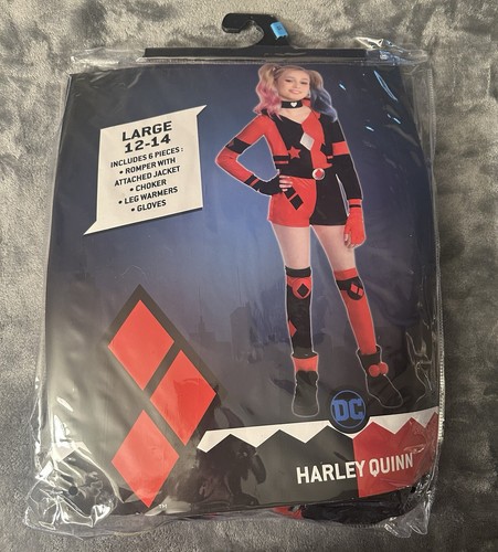 Harley quinn costume - quinn,